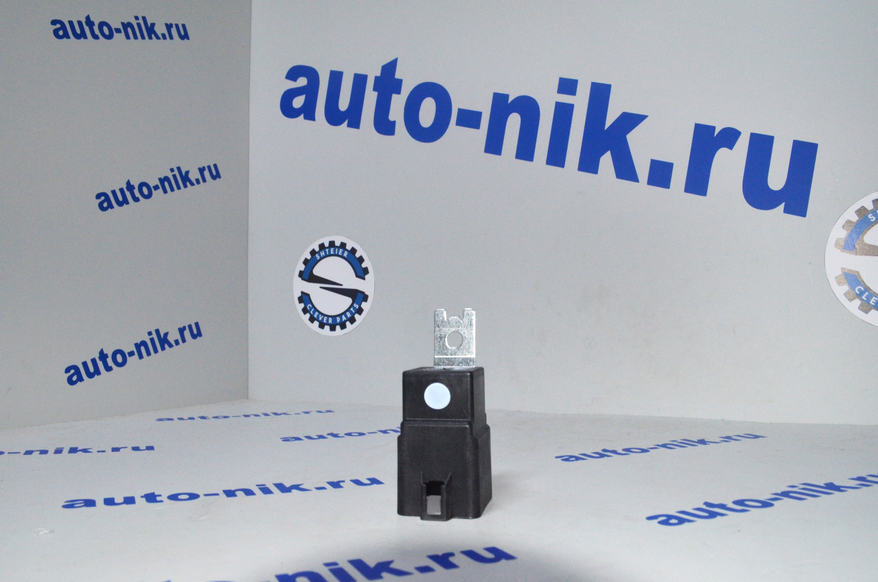 Реле вентилятора охлаждения (50A) Ducato/Boxer/Jumper/Daily 2.2-3.0 06>  CITROEN/PEUGEOT 1267J8