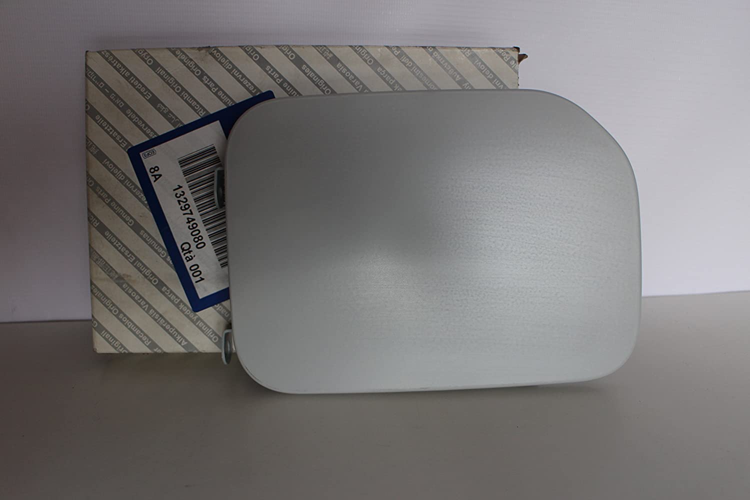 Лючок бензобака на крыло Ducato RUS 244/Boxer/Jumper -06 CITROEN/PEUGEOT 1517A0