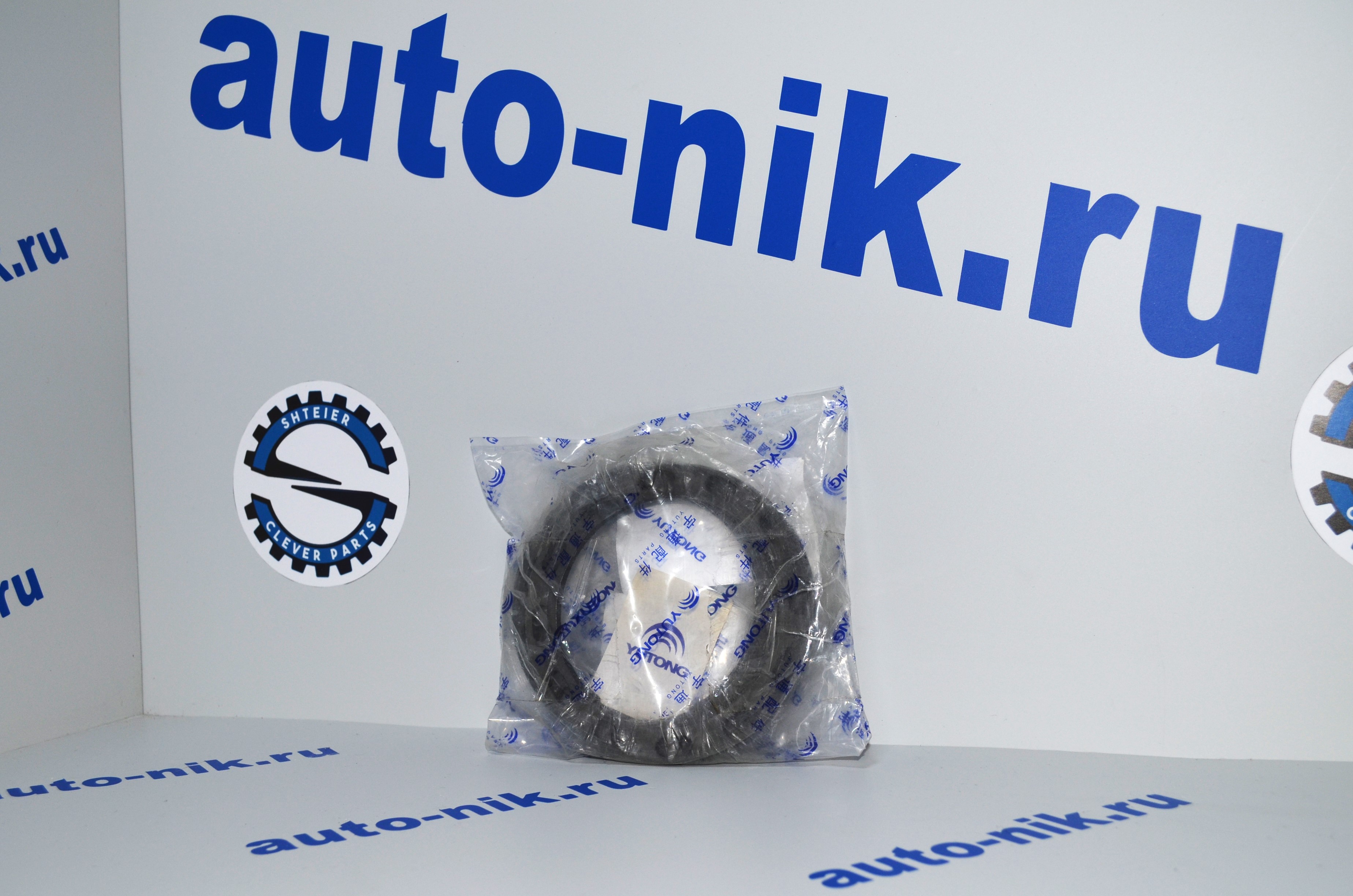 Шайба стопорная заднего колеса Yutong ZK6128NH 240101360