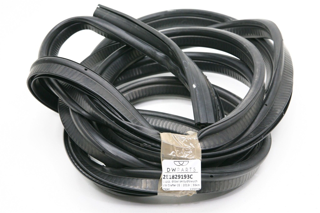 Уплотнитель задней двери Crafter 2006 - 2016 VAG 2E1829193C