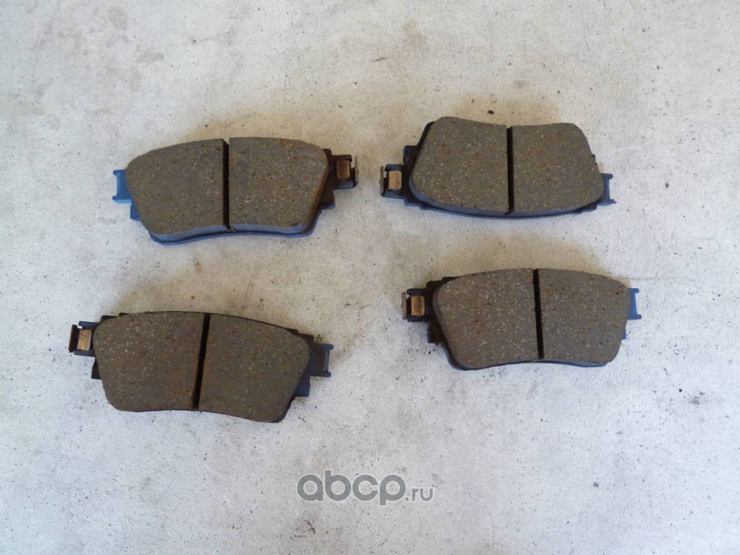 Колодки тормозные задние к-кт (4шт) Mitsubishi Eclipse Cross 17->/Outlander III 12-> 4605B987
