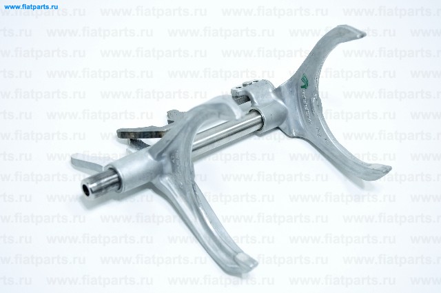 Вилка включения 3-4, задней передачи Ducato RUS КПП Е222 FIAT 46339479
