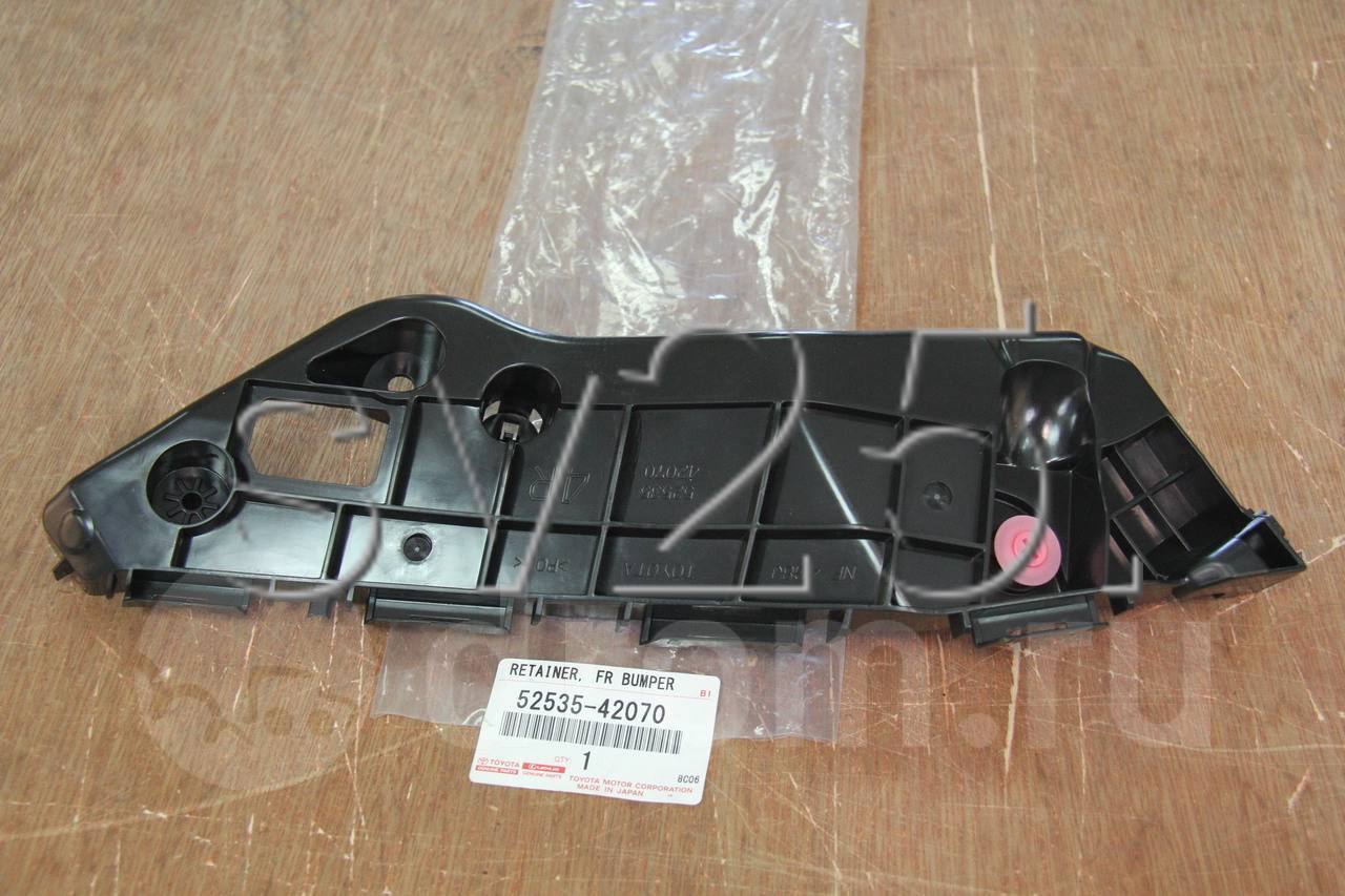 Кронштейн переднего бампера правый TOYOTA RAV4  14- 5253542070