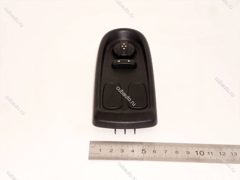 Блок управления зеркалами и стеклоподъемниками левой двери Daily III с 2006 IVECO 5801306889