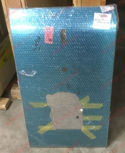 Крышка отсека топливного бака правая Yutong ZK6938HB9 591203845