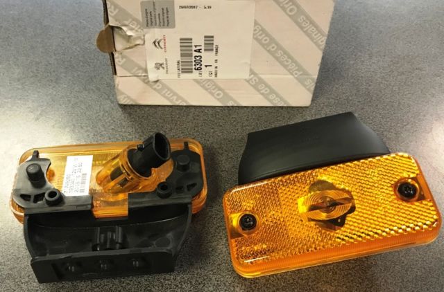 Боковой габарит Boxer3/Ducato(250)/Jumper 3 (с кроншт) CITROEN/PEUGEOT 6303A1