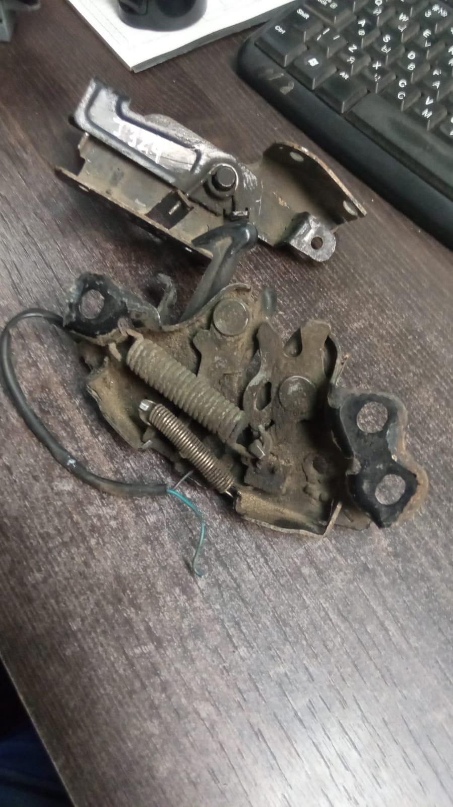 Замок капота Teana J32 2008-2014 VQ25DE NISSAN 65603JN00A