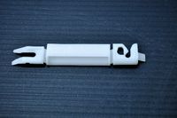 Клипса пластмассовая молдинга лобового стекла бел. Citroen/Peugeot 308/408 812389