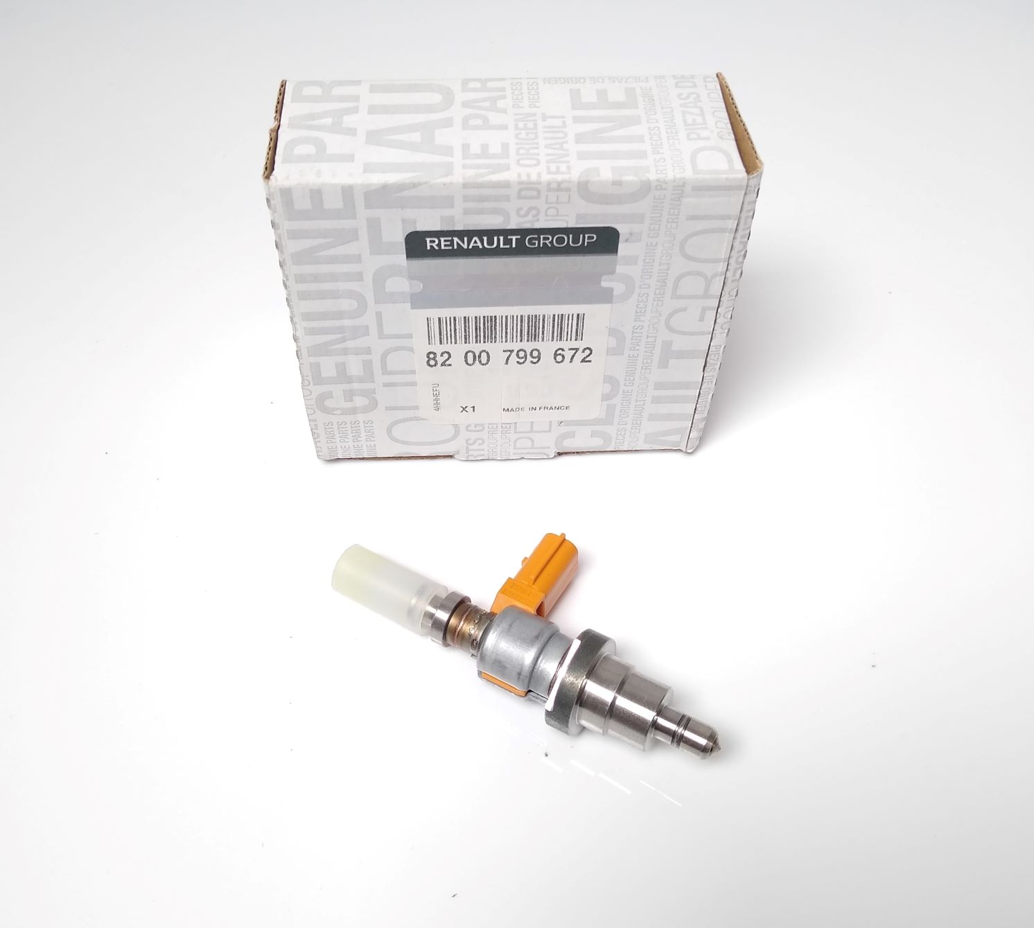 Форсунка топливная Б/У Master III/Movano B/Nissan NV400 2.3dCi	от 2010 RENAULT 8200799672