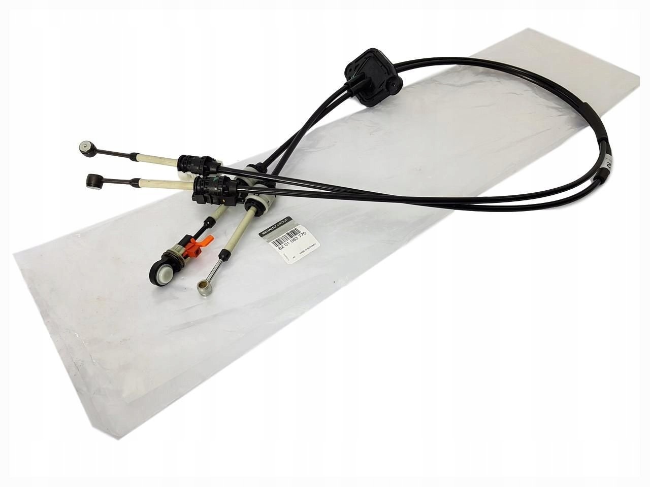 Трос переключения КПП Рено Master 3 RWD МКПП-6  RENAULT 8201083770