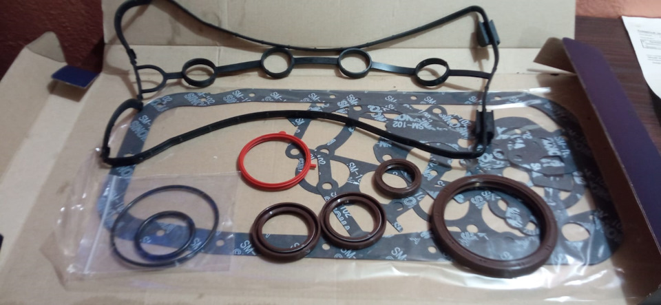 Прокладки двигателя к-кт Daewoo Aveo/Cruze/Kakos/Lacetti/Nubira/Nexia 03- (ЕВРО III 1,6 DOHC) DYG 93742687G