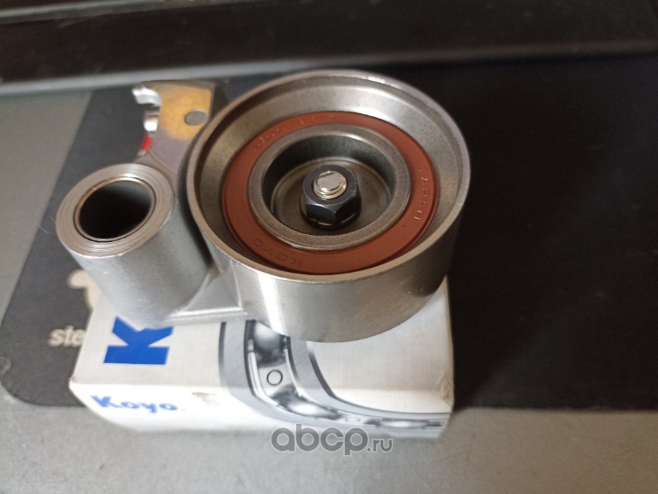 Ролик натяжной ремня ГРМ Toyota Mark 2/Crown/Supra 3.0 2JZFE 92-96 KOYO LAT1008B