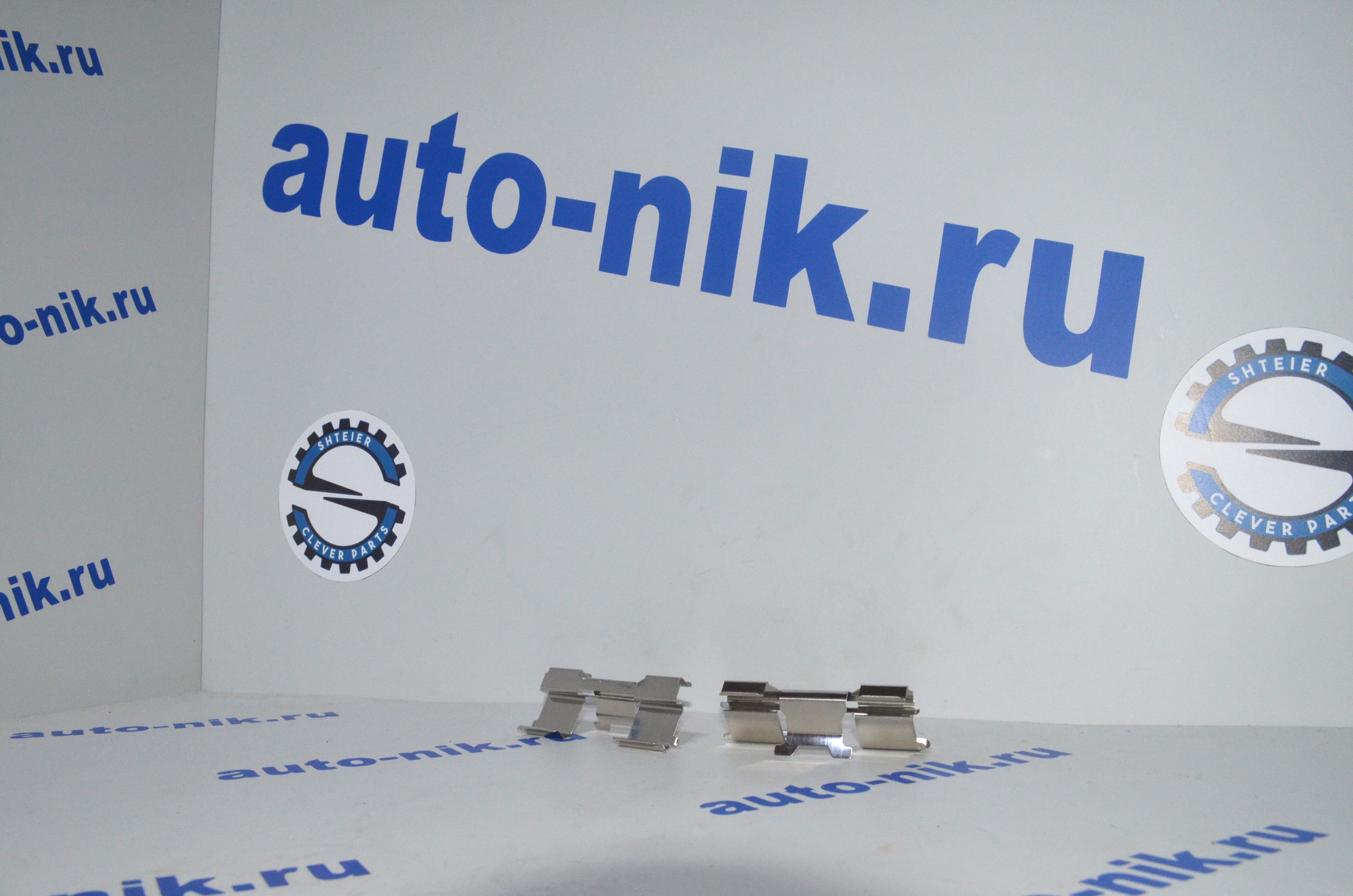 Скрепки колодок перед R15 TRW PFK572