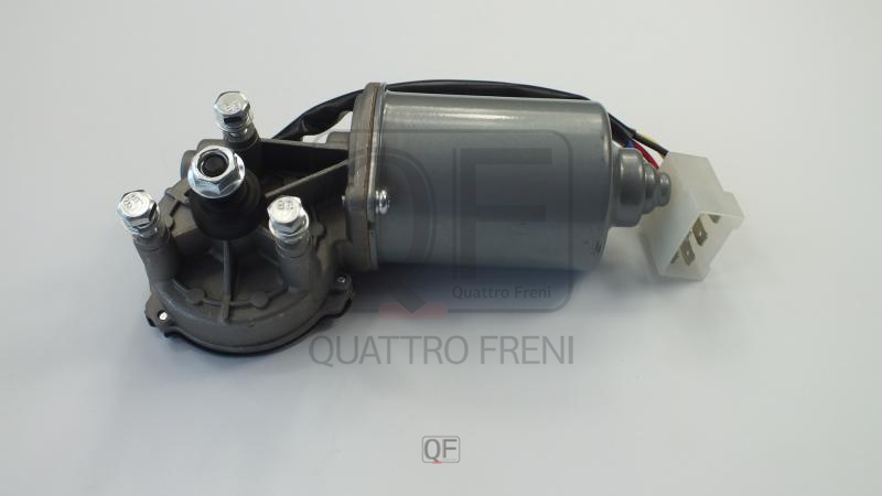 Мотор стеклоочистителя VW LT 28-35/28-46 96-06 QUATTRO FRENI QF01N00125